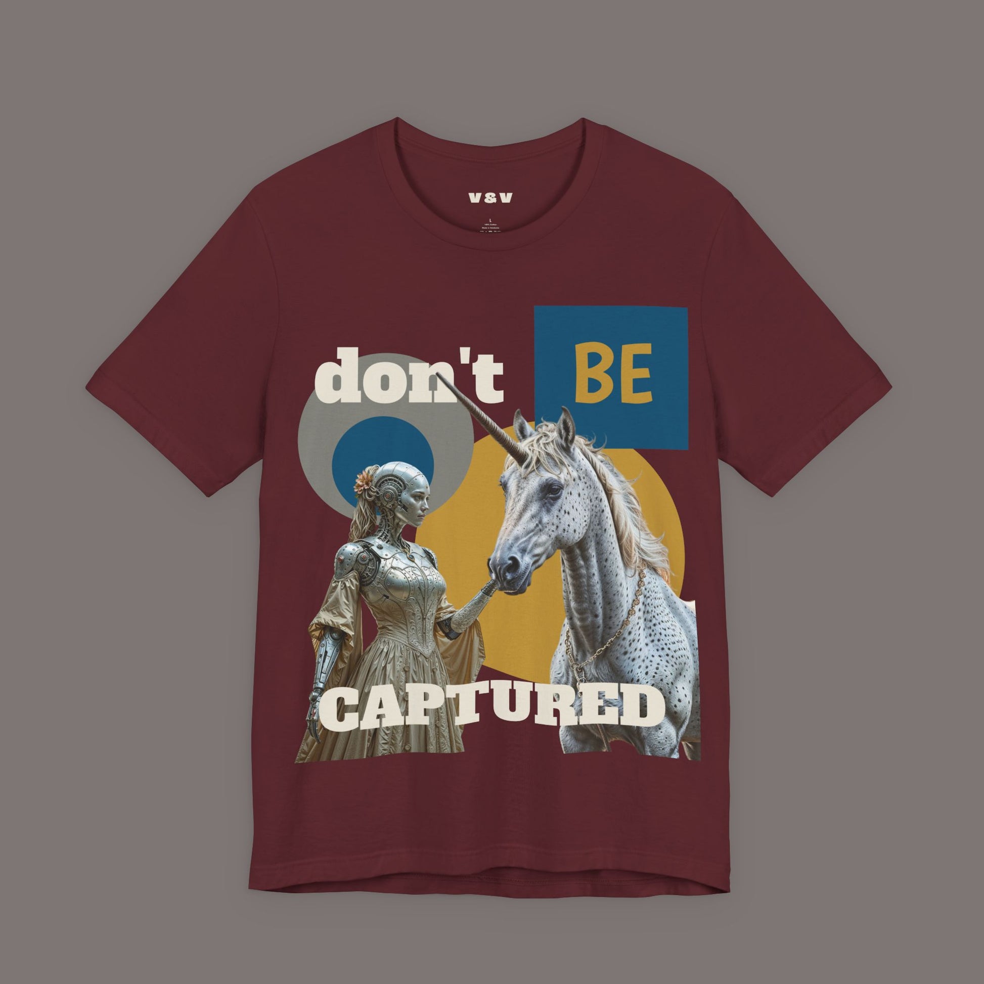 A Maiden and an Unicorn - Medieval Lore Unisex Art Tee